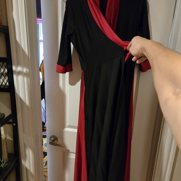 Elhoffer Design Magical Maxi Wrap Dress Red & Black - Picture 2 of 11